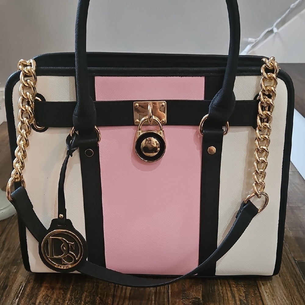 Elegant DS Black, Pink, and White Large Handbag with Gold Accents.... - Picture 2 of 9